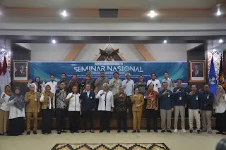 Universitas Tanjungpura (UNTAN) Pontianak melibatkan 1.000 mahasiswa yang didampingi dosen untuk membantu pemberdayaan usaha mikro, kecil, dan menengah (UMKM) di Kalimantan Barat.