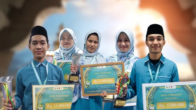 Lima Qori-Qoriah Pontianak Harumkan Kalbar di MTQ Nasional 2026