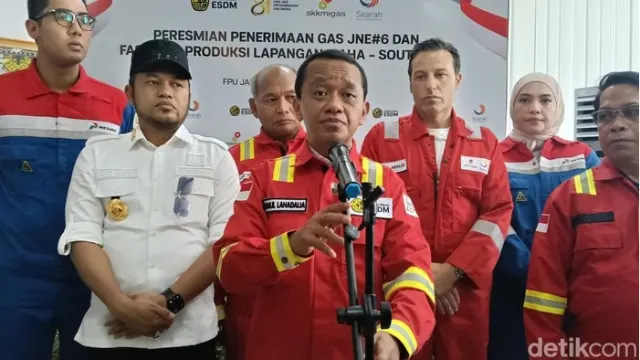 Bahlil Lahadalia Targetkan Kaltim Jadi Hub Petrokimia Nasional demi Substitusi Impor