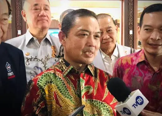 Ria Norsan Ajak Warga Kalbar Bijak Bermedia Sosial dan Jaga Kerukunan